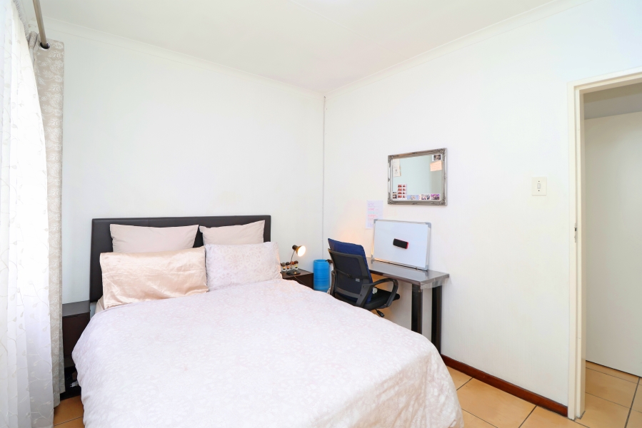3 Bedroom Property for Sale in Corlett Gardens Gauteng