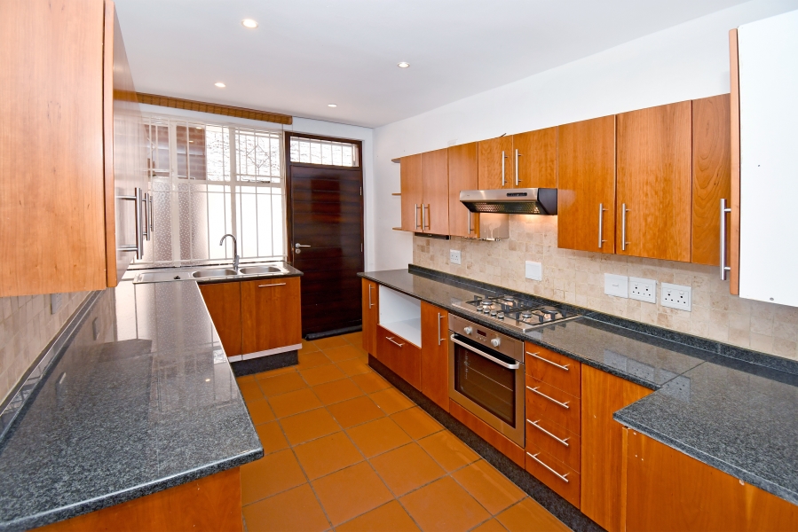 3 Bedroom Property for Sale in Birdhaven Gauteng
