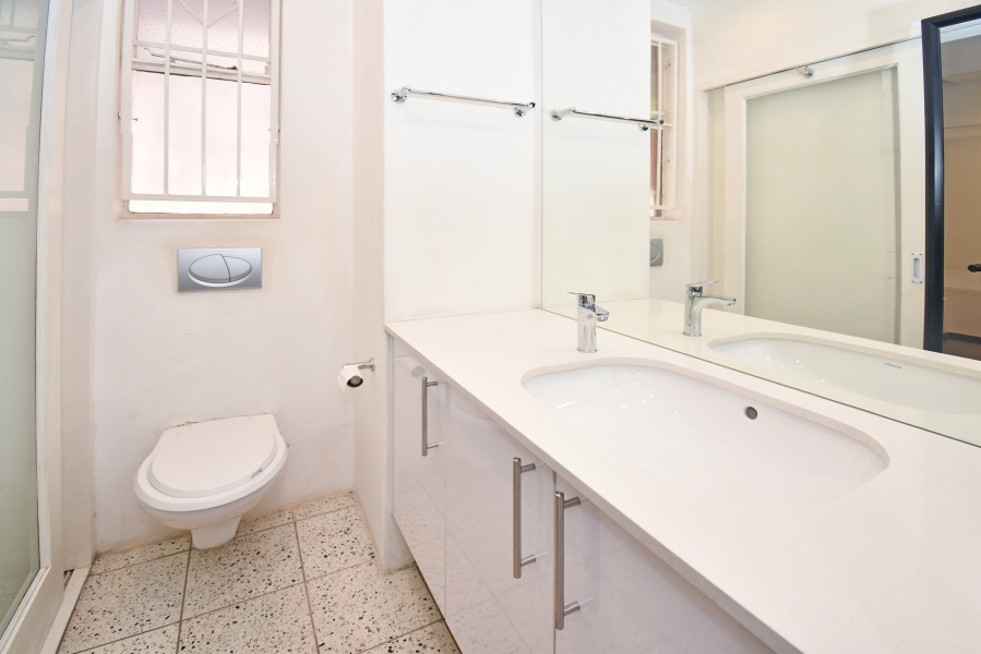 3 Bedroom Property for Sale in Birdhaven Gauteng