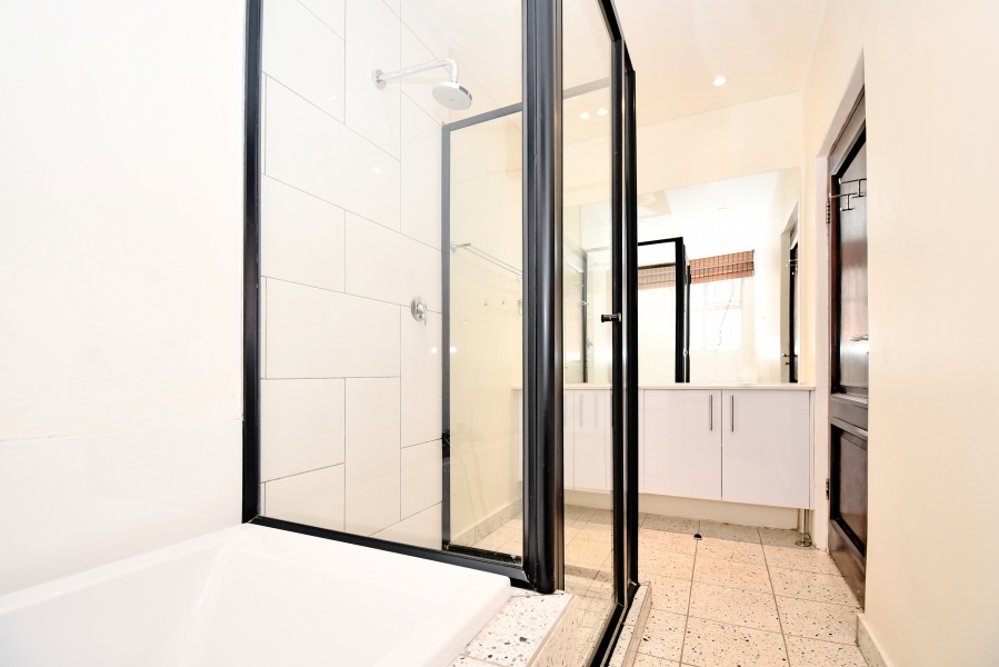3 Bedroom Property for Sale in Birdhaven Gauteng