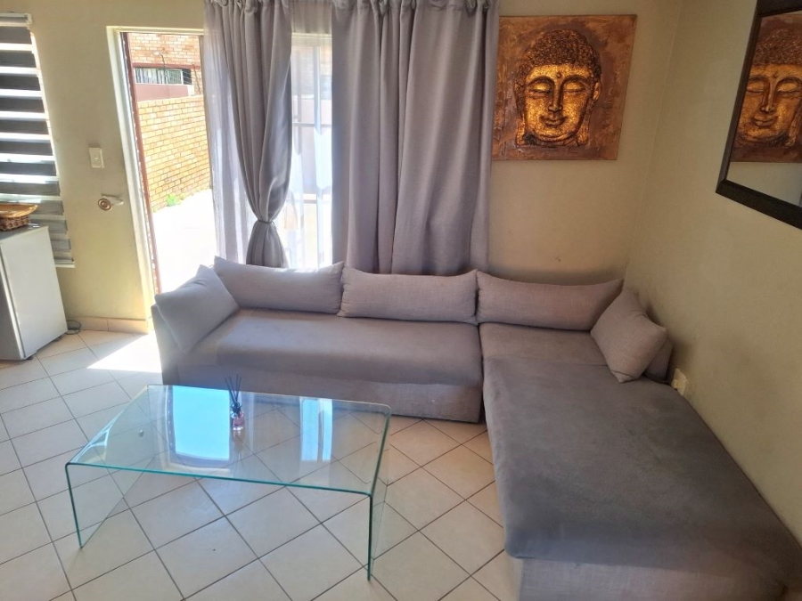 2 Bedroom Property for Sale in Eike Park Gauteng