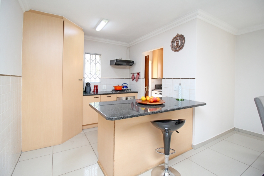 To Let 3 Bedroom Property for Rent in Weltevreden Park Gauteng