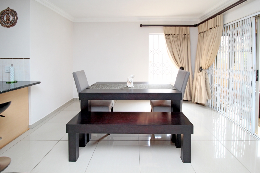To Let 3 Bedroom Property for Rent in Weltevreden Park Gauteng