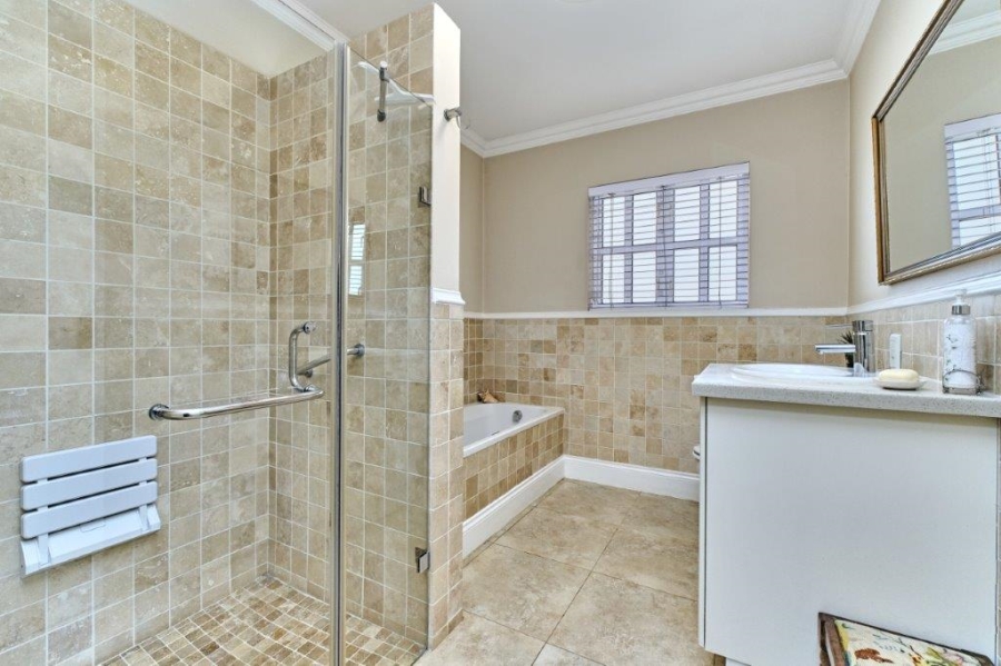 To Let 2 Bedroom Property for Rent in Waterfall Valley Mature Lifestyle Estate Gauteng