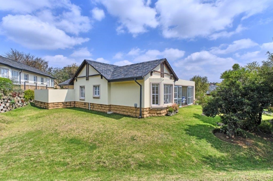 To Let 2 Bedroom Property for Rent in Waterfall Valley Mature Lifestyle Estate Gauteng