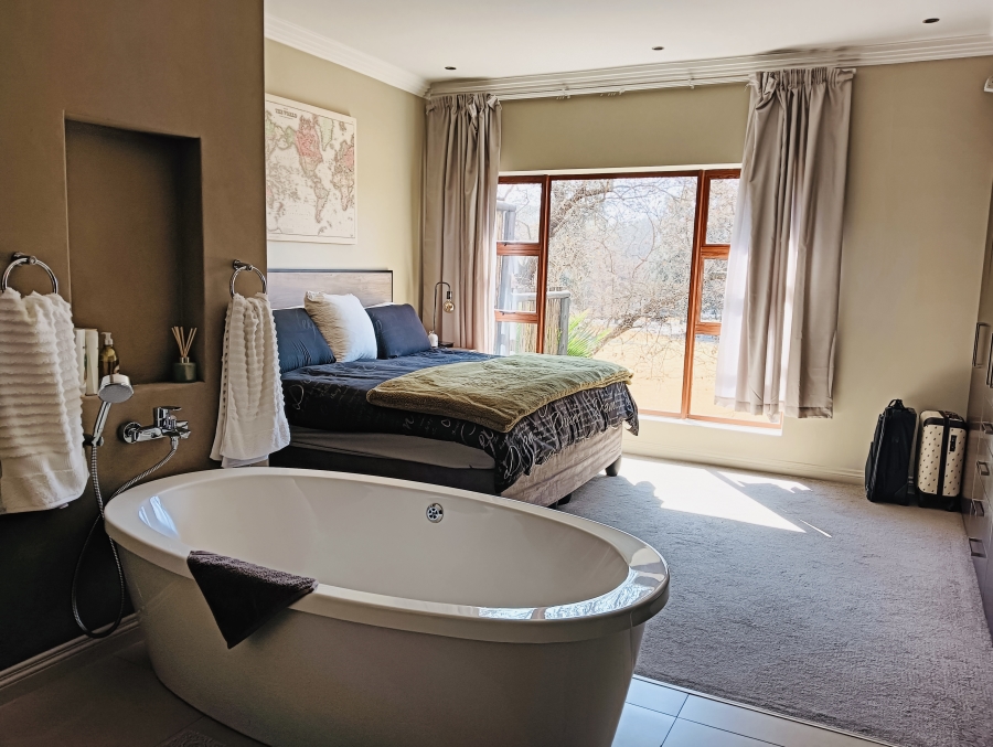4 Bedroom Property for Sale in Three Rivers Gauteng
