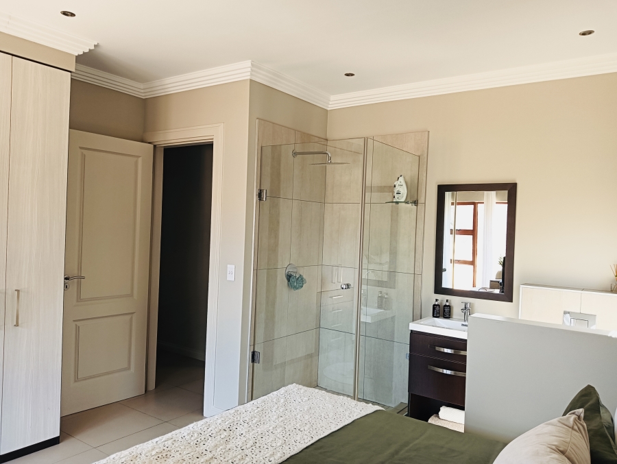 4 Bedroom Property for Sale in Three Rivers Gauteng