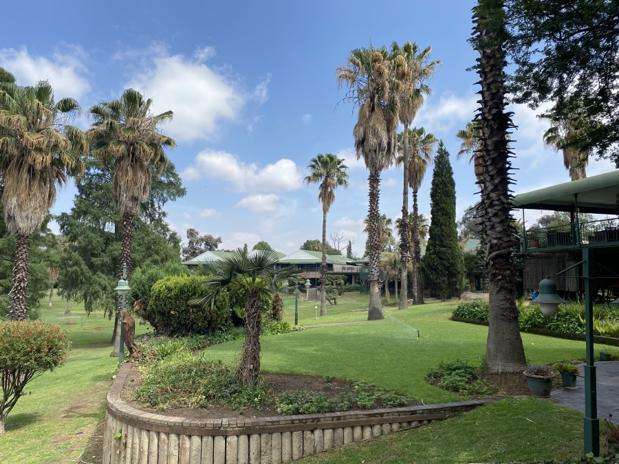 4 Bedroom Property for Sale in Three Rivers Gauteng