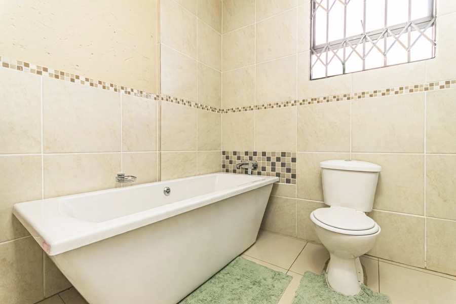4 Bedroom Property for Sale in Glen Ridge Gauteng
