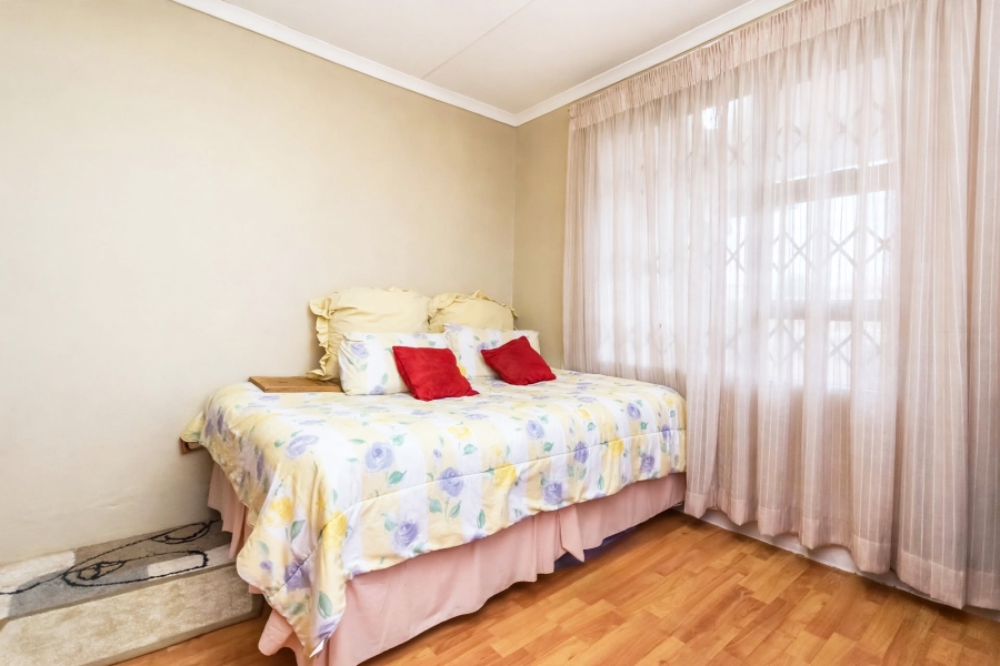4 Bedroom Property for Sale in Glen Ridge Gauteng