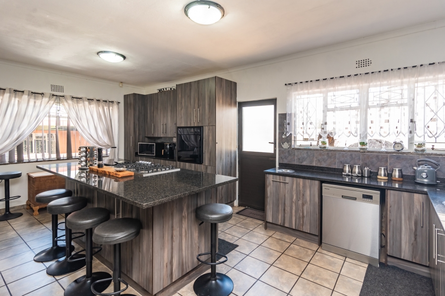 3 Bedroom Property for Sale in Kenmare Gauteng