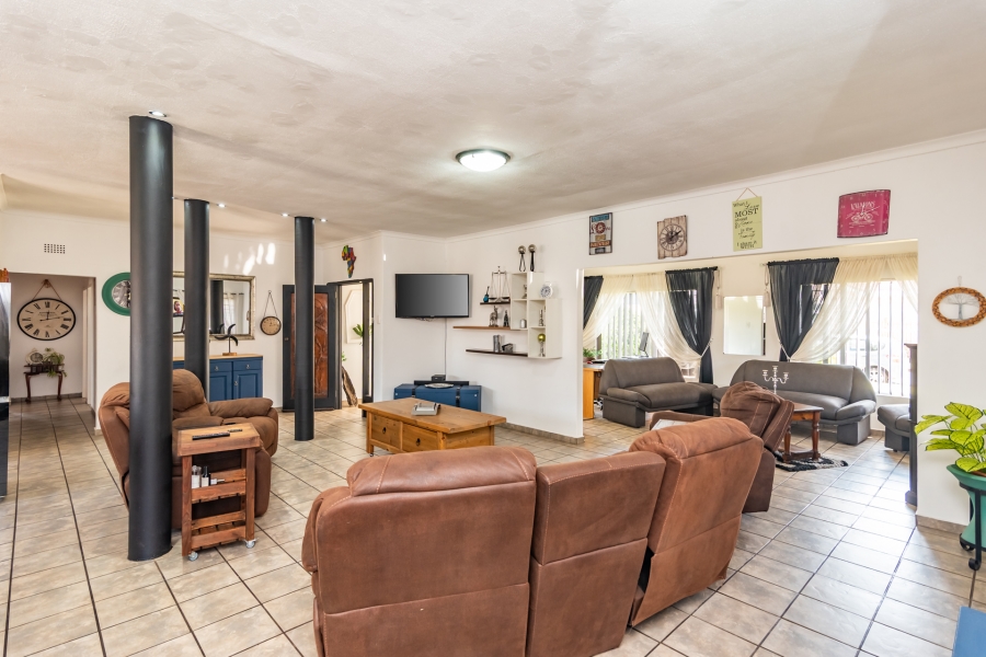 3 Bedroom Property for Sale in Kenmare Gauteng