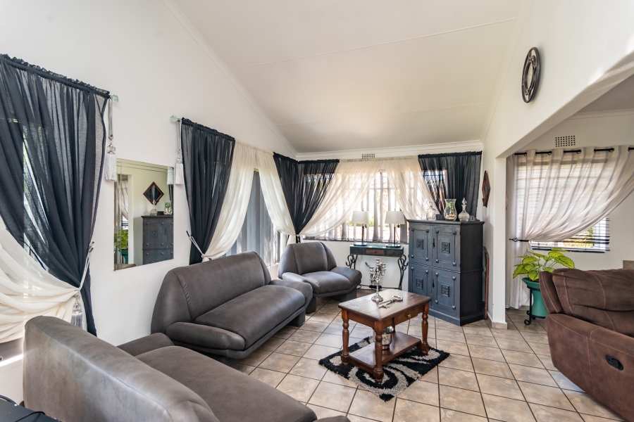 3 Bedroom Property for Sale in Kenmare Gauteng
