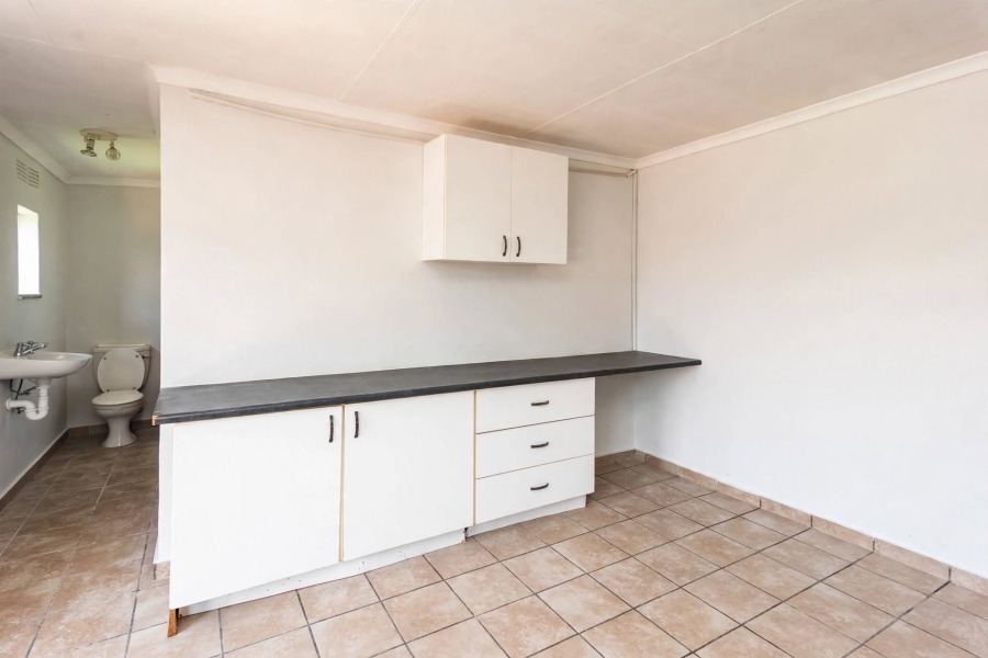 3 Bedroom Property for Sale in Kenmare Gauteng