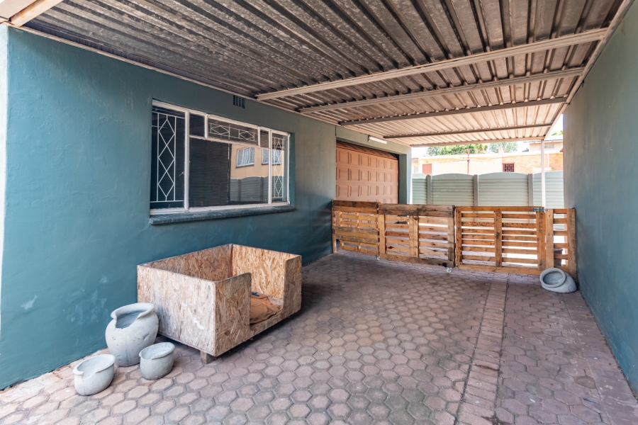 3 Bedroom Property for Sale in Kenmare Gauteng