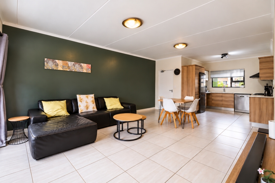 2 Bedroom Property for Sale in Waterfall Gauteng