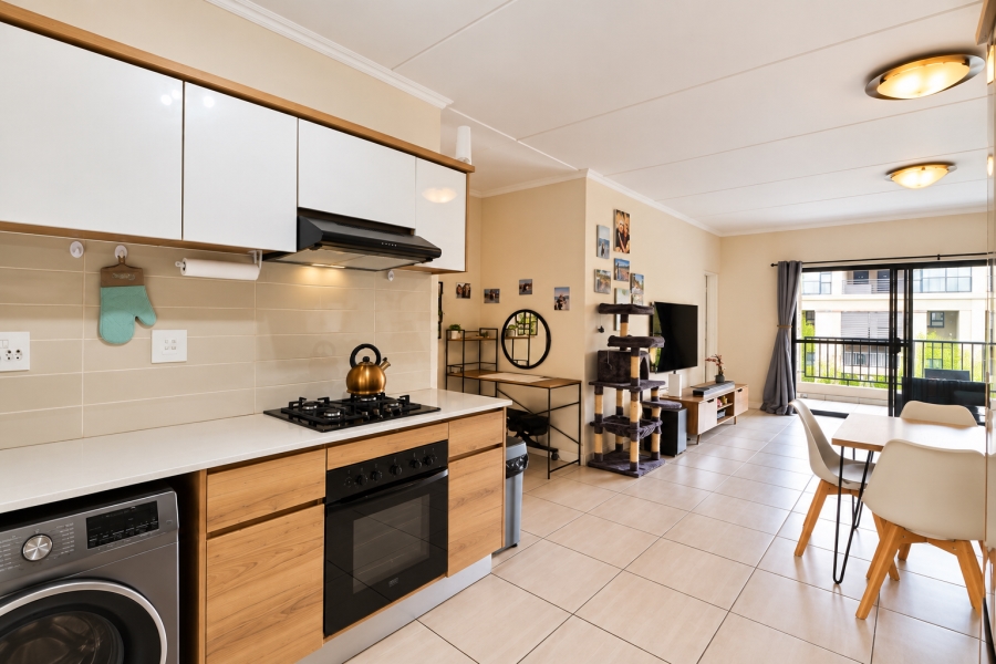 2 Bedroom Property for Sale in Waterfall Gauteng