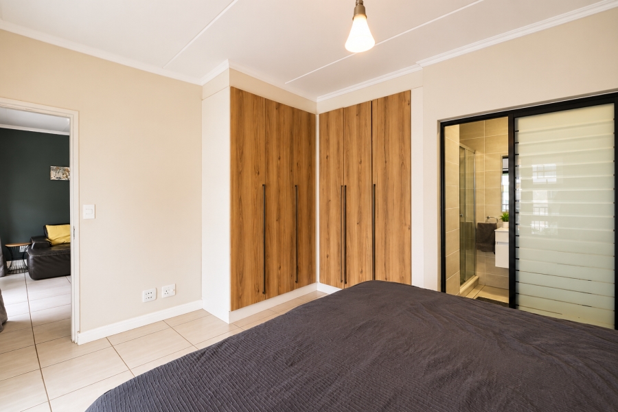 2 Bedroom Property for Sale in Waterfall Gauteng