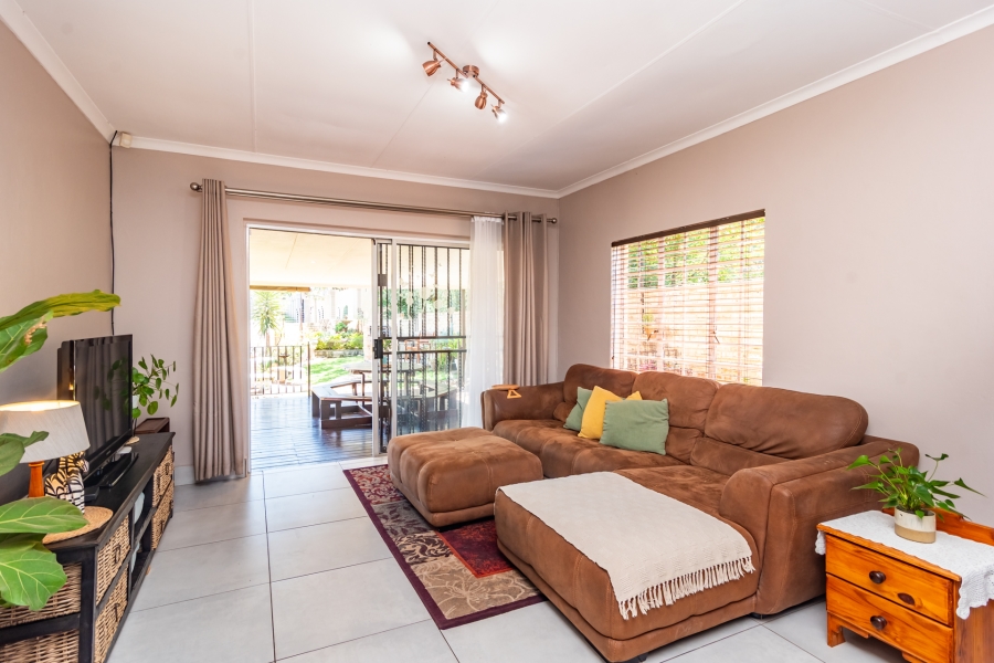 2 Bedroom Property for Sale in Kenmare Gauteng