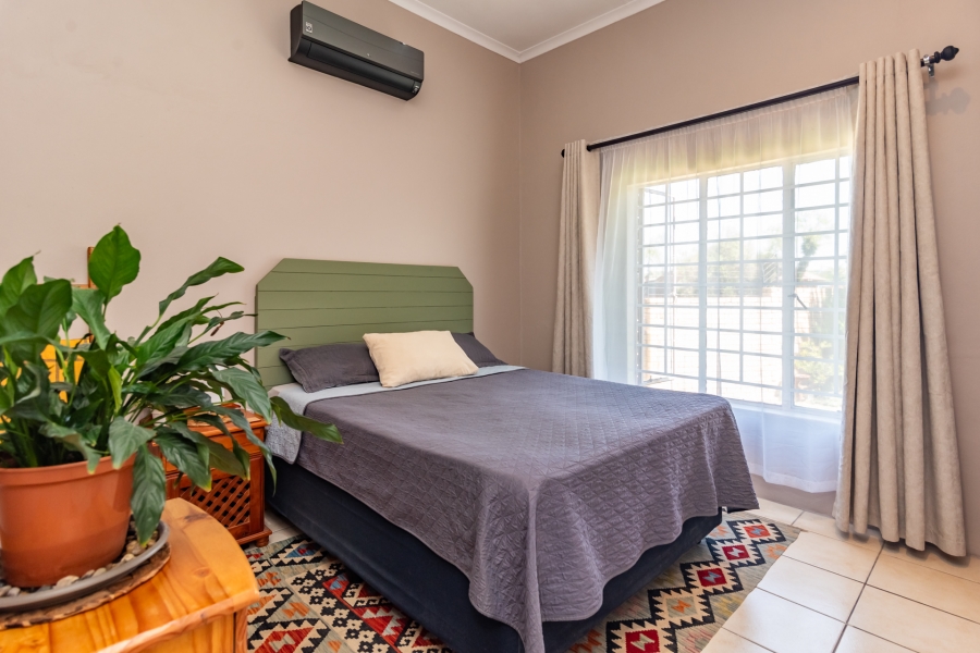 2 Bedroom Property for Sale in Kenmare Gauteng