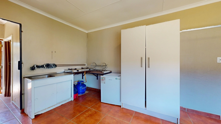 3 Bedroom Property for Sale in Glen Marais Gauteng