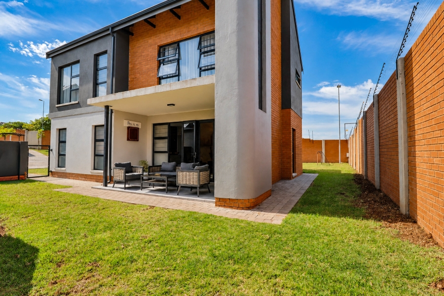 4 Bedroom Property for Sale in Amberfield Gauteng