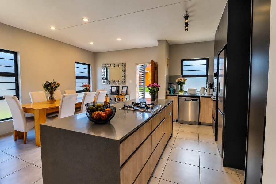 4 Bedroom Property for Sale in Amberfield Gauteng