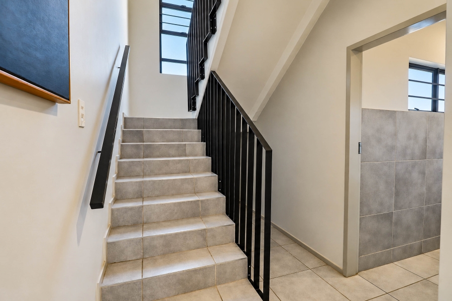 4 Bedroom Property for Sale in Amberfield Gauteng