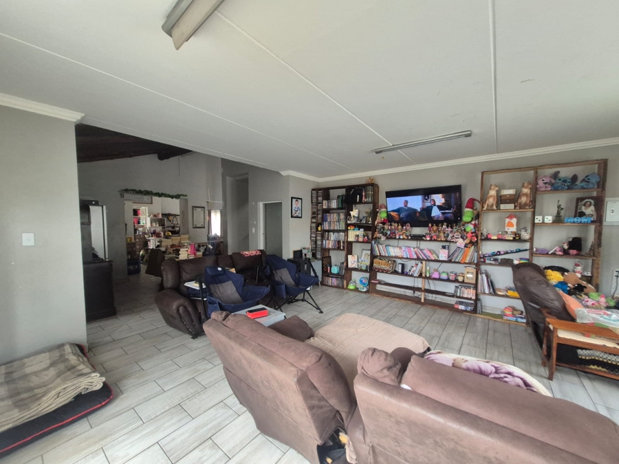 3 Bedroom Property for Sale in Brackendowns Gauteng
