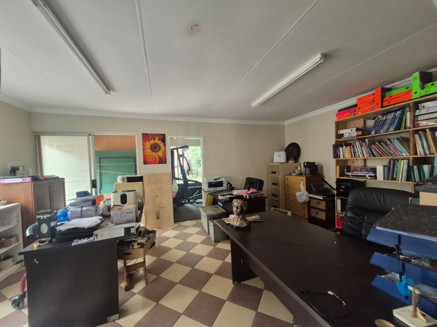 3 Bedroom Property for Sale in Brackendowns Gauteng
