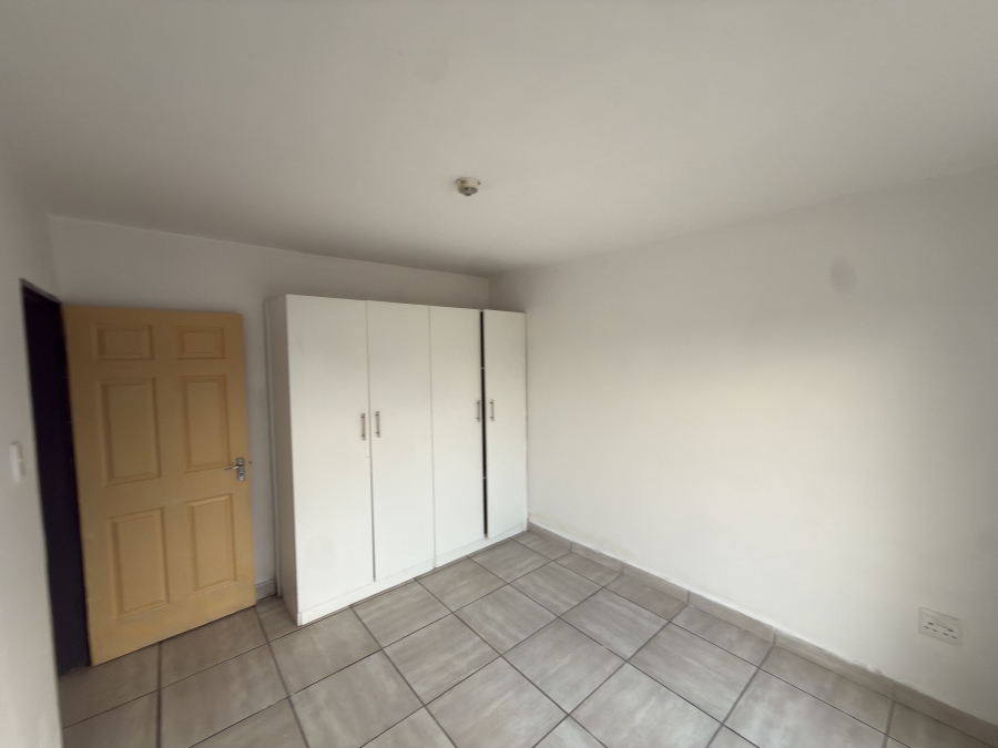 To Let 2 Bedroom Property for Rent in Spruit View Gauteng
