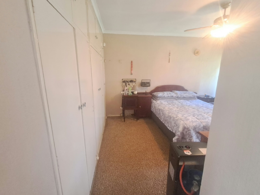 3 Bedroom Property for Sale in Brackendowns Gauteng
