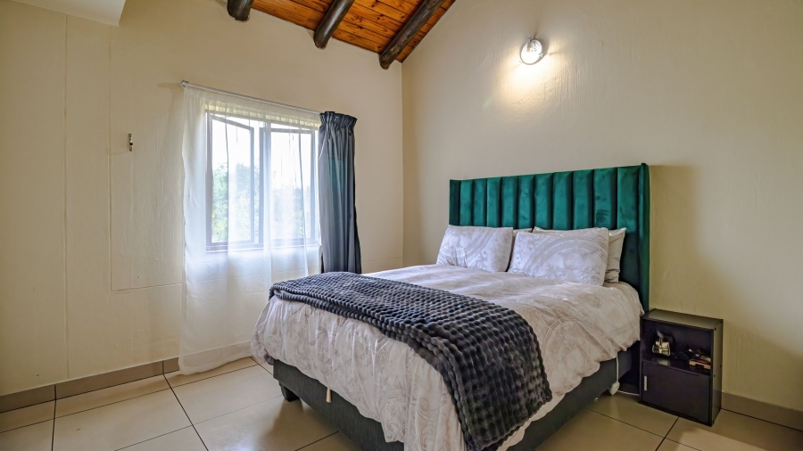 2 Bedroom Property for Sale in Paulshof Gauteng