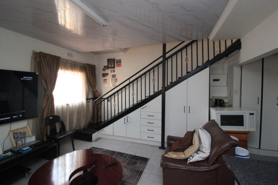 To Let 1 Bedroom Property for Rent in Sunnyridge Gauteng