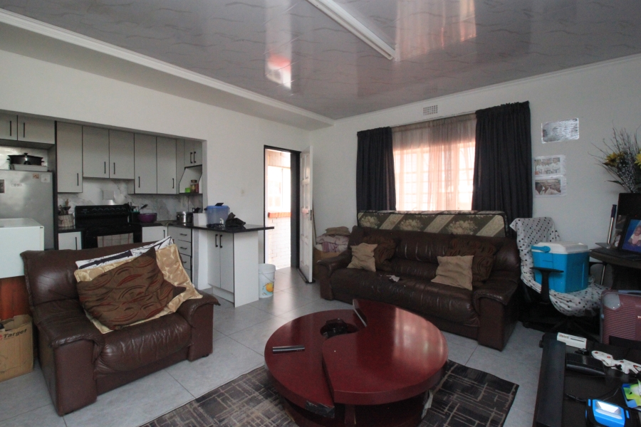 To Let 1 Bedroom Property for Rent in Sunnyridge Gauteng
