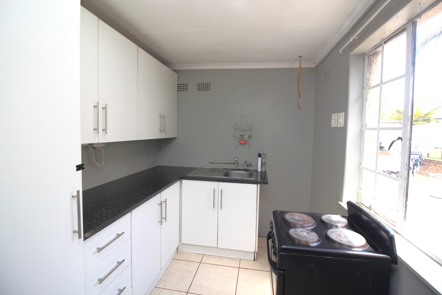 To Let 2 Bedroom Property for Rent in Marlands Gauteng