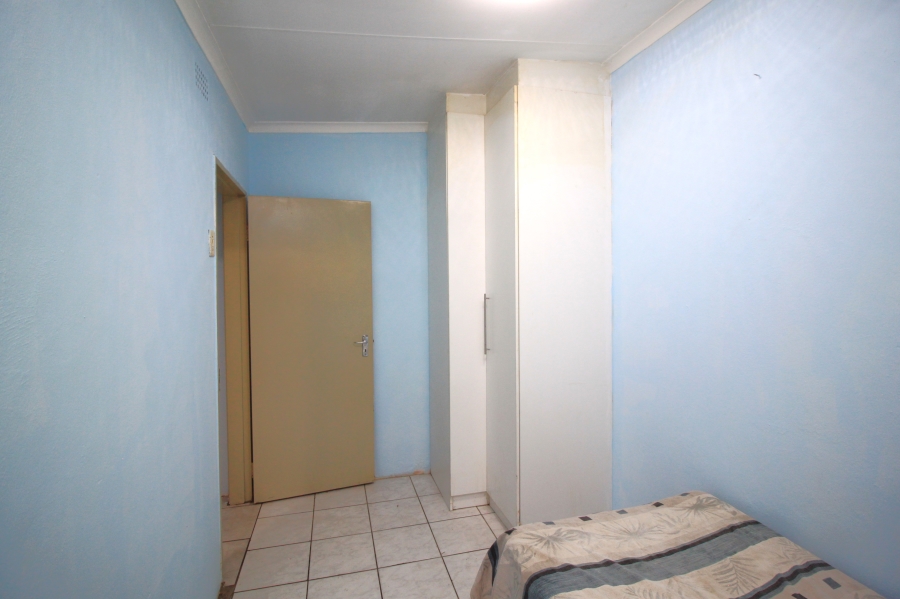 To Let 2 Bedroom Property for Rent in Marlands Gauteng