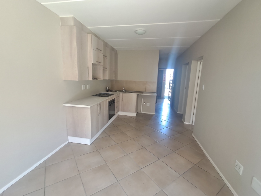 2 Bedroom Property for Sale in Albertsdal Gauteng