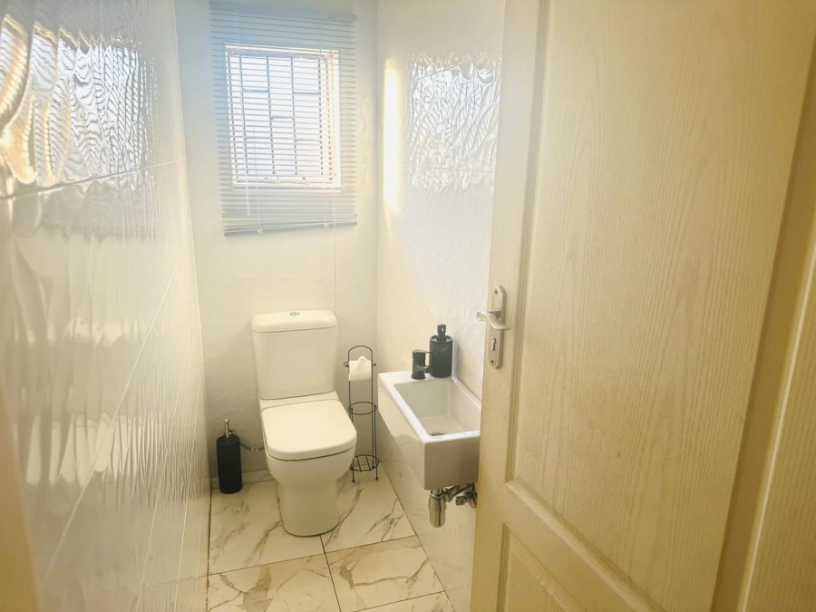 3 Bedroom Property for Sale in Northdene Gauteng