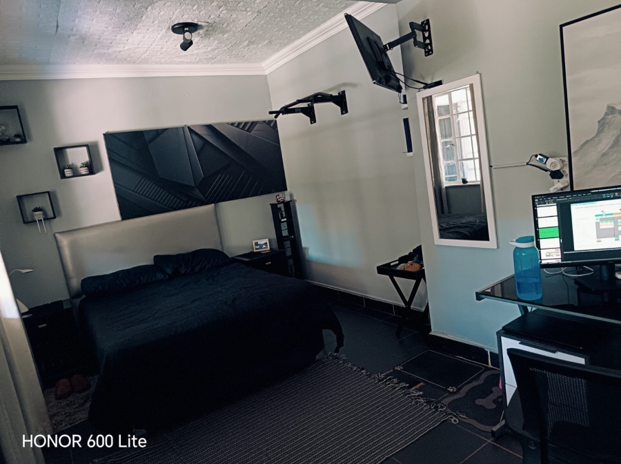 4 Bedroom Property for Sale in Birchleigh Gauteng