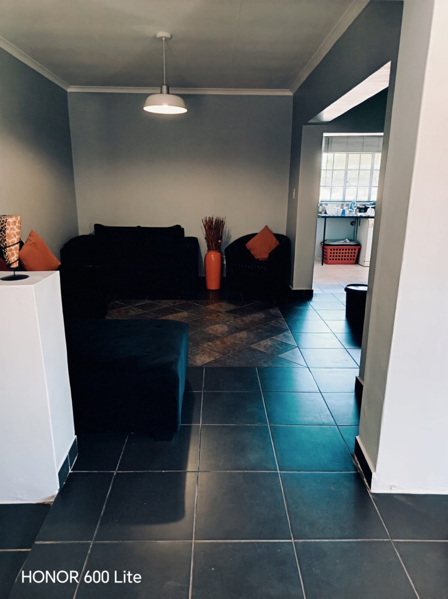 4 Bedroom Property for Sale in Birchleigh Gauteng