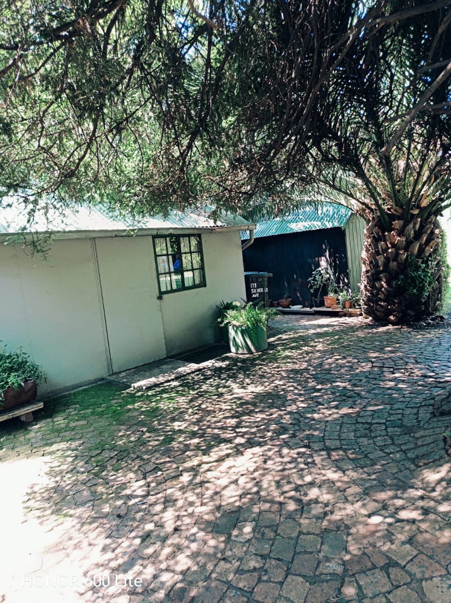 4 Bedroom Property for Sale in Birchleigh Gauteng