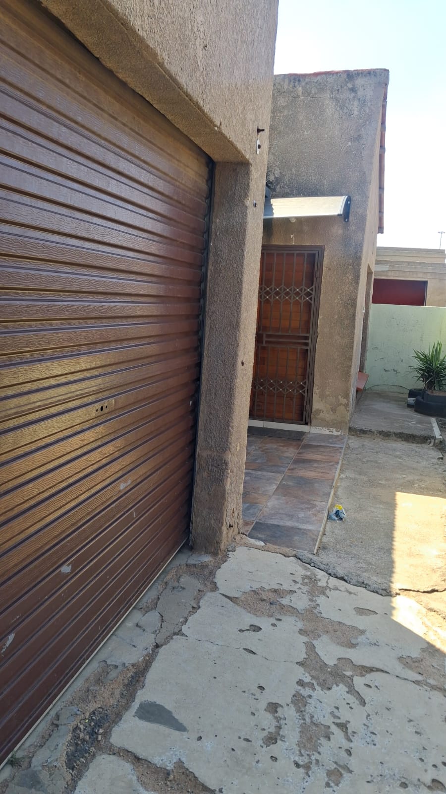 6 Bedroom Property for Sale in Tsakane Ext 12 Gauteng