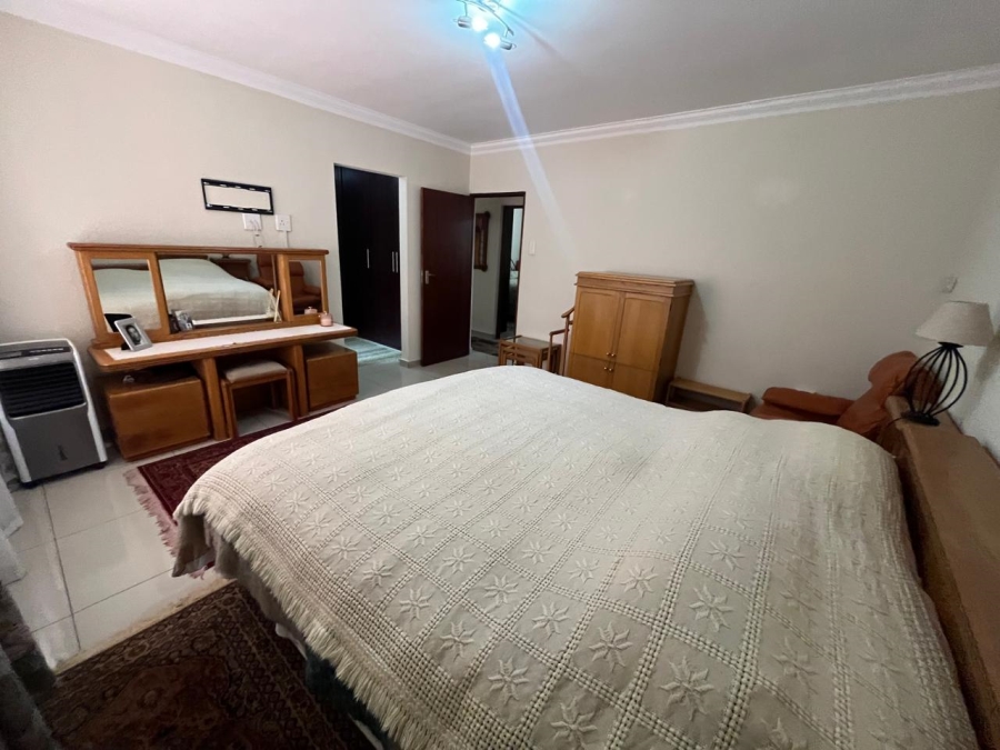 3 Bedroom Property for Sale in New Redruth Gauteng