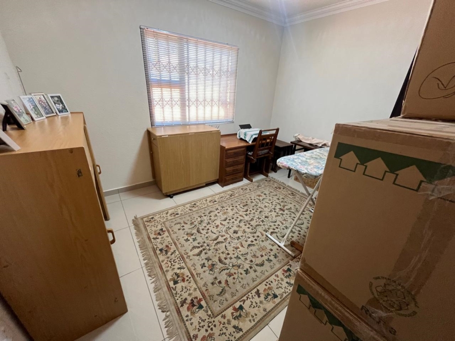 3 Bedroom Property for Sale in New Redruth Gauteng