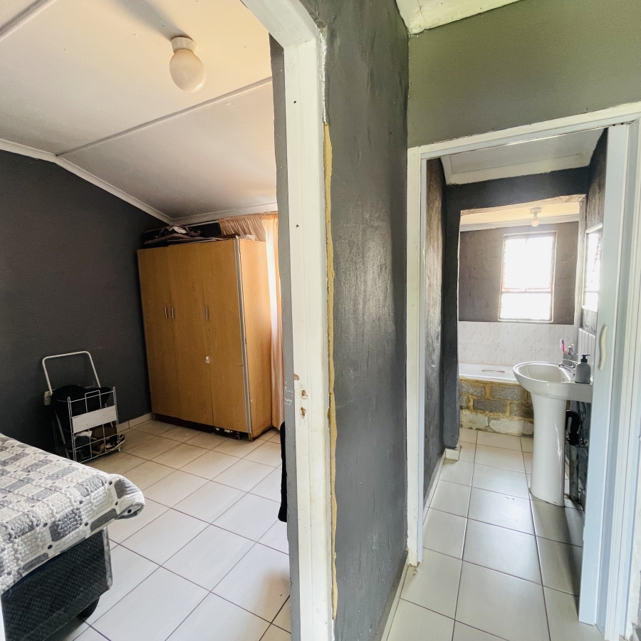 2 Bedroom Property for Sale in Eldorado Park Gauteng