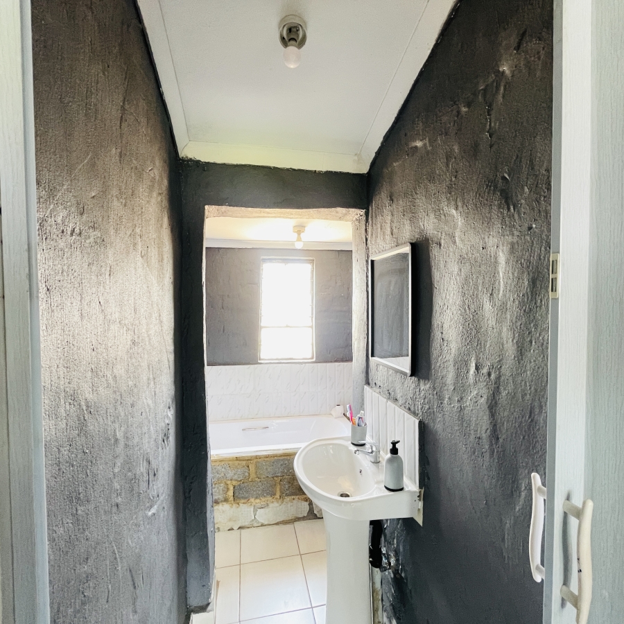 2 Bedroom Property for Sale in Eldorado Park Gauteng