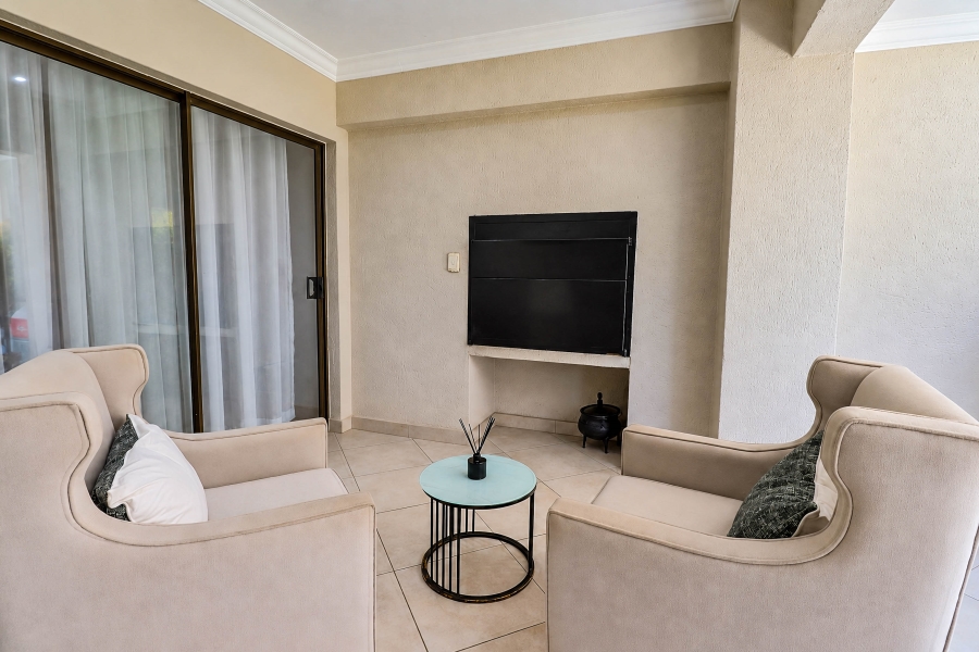 To Let 4 Bedroom Property for Rent in Thatchfield Estate Gauteng