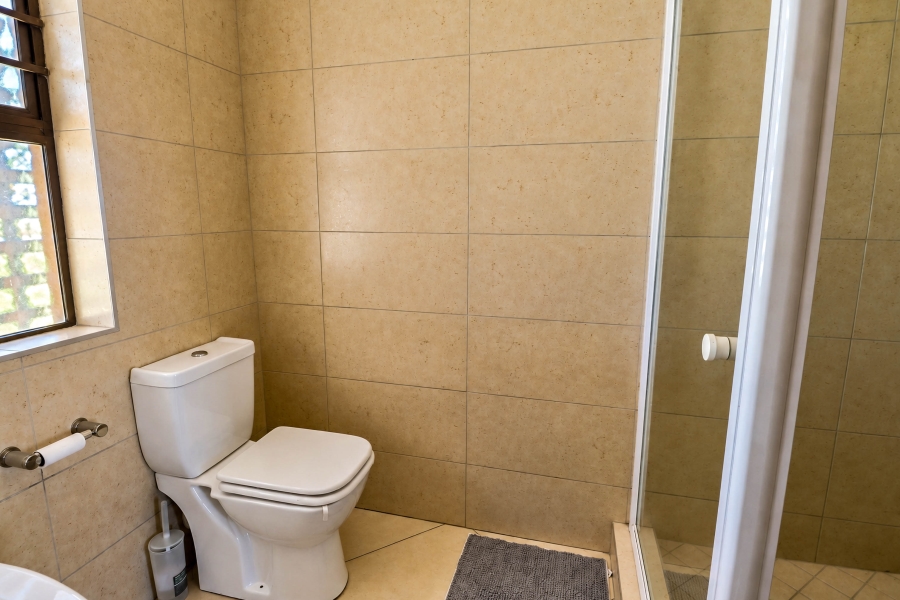 To Let 4 Bedroom Property for Rent in Thatchfield Estate Gauteng
