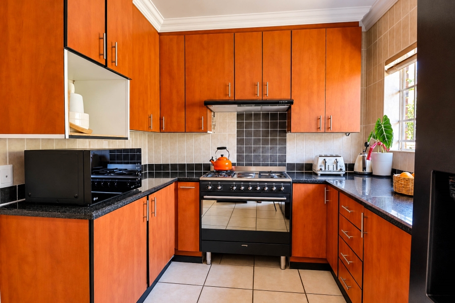 3 Bedroom Property for Sale in Thatchfield Estate Gauteng